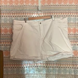 White jean shorts